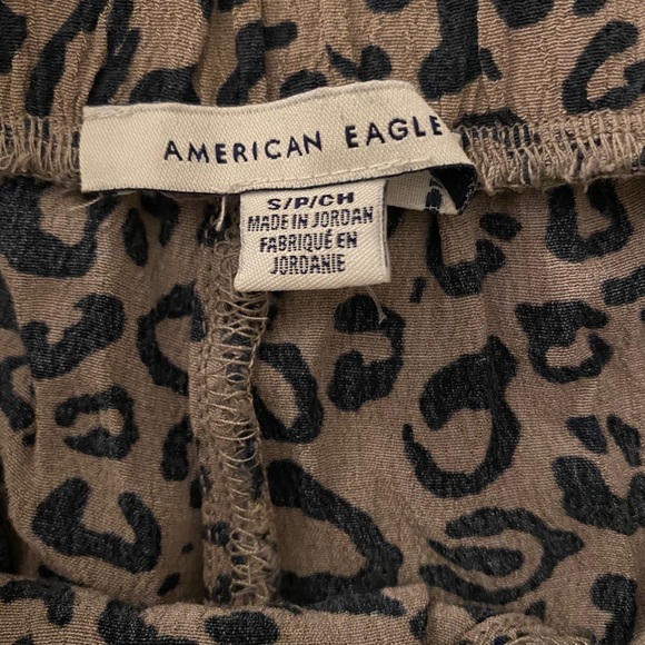 AE Leopard High Rise Shorts - Picture 2 of 2
